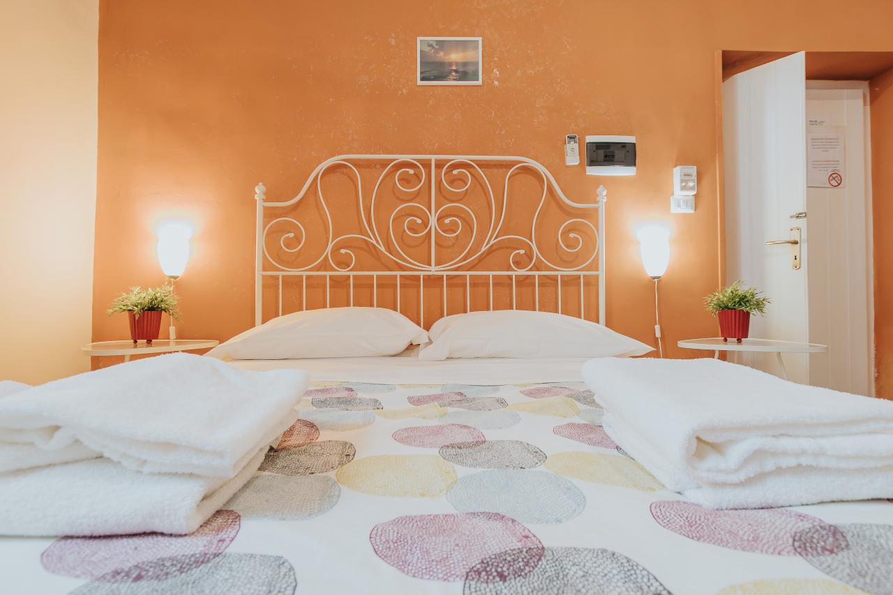 Orange 3